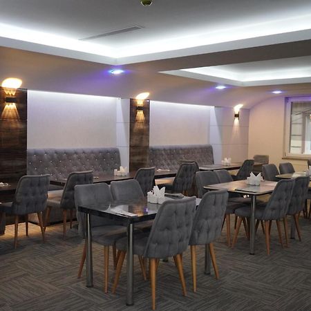 Lioncity Hotel Бурса Екстериор снимка